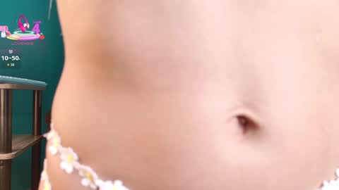 layla_17 online show from 04.14.26