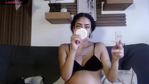 Snapshot of layla_707 chatting on 02.20.26 Layla online show from 02.20.26