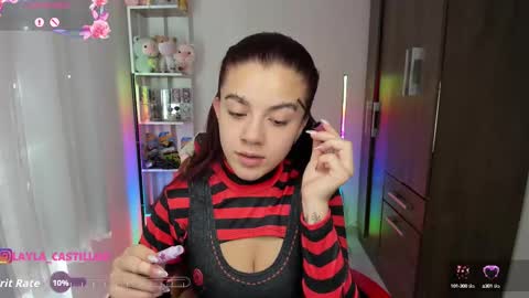 Layla online show from 09.12.25