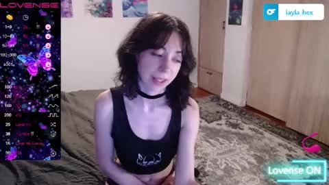 Layla Hex online show from 01.08.25