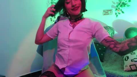 layla_quinn online show from 12.15.25