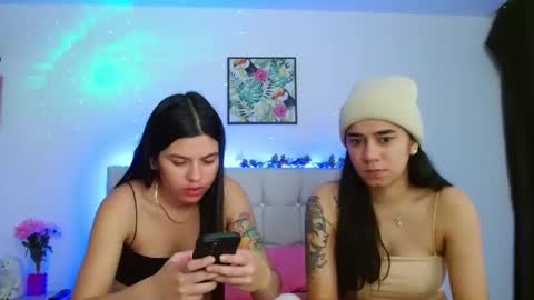 Lia and Rachel online show from 12.22.24