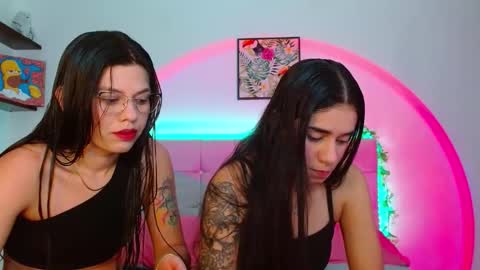 Lia and Rachel online show from 09.15.25