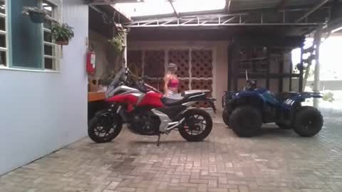 kelly online show from 04.10.26