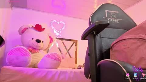 laylafoxy_tay online show from 10.02.25