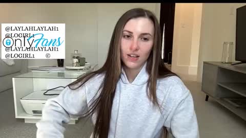 laylahlaylah1 online show from 03.11.26