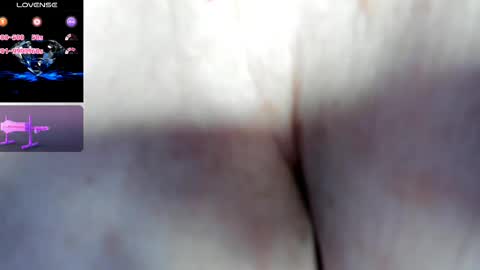 Snapshot of laylalaylamilf chatting on 03.07.25 laylalaylamilf online show from 03.07.25