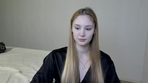 Snapshot of laylapretty001 chatting on 12.31.24 LaylaPretty001 online show from 12.31.24