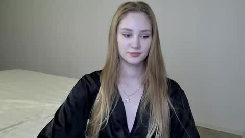 Snapshot of laylapretty001 chatting on 01.14.25 LaylaPretty001 online show from 01.14.25