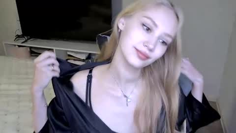 LaylaPretty001 online show from 05.26.26