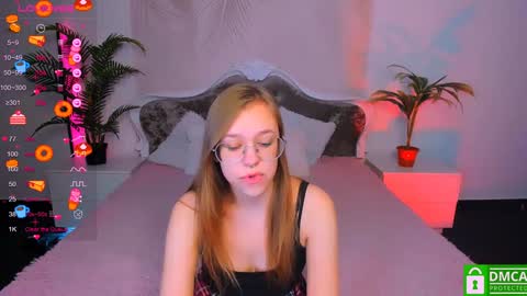 layriantavee online show from 12.21.24