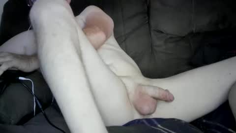 Snapshot of laytonbonner chatting on 09.16.25 laytonbonner online show from 09.16.25