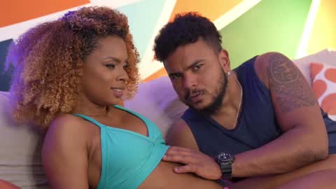 Favn  Viva Richard  Camilla online show from 09.17.25