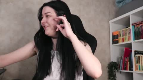 Lisa online show from 02.14.26