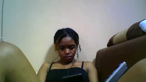 lea96546 online show from 11.03.25