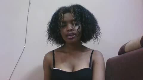 lea96546 online show from 11.15.25