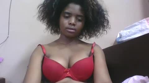 lea96546 online show from 03.31.26