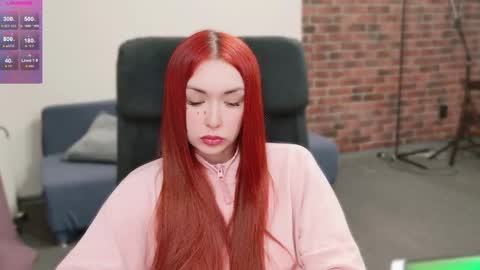 Snapshot of lea_loon chatting on 03.11.25 lea_loon online show from 03.11.25