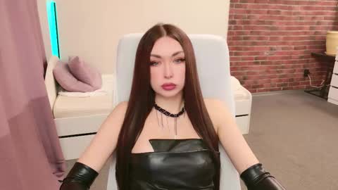 Snapshot of lea_loon chatting on 09.22.25 lea_loon online show from 09.22.25