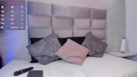 lea_walkerr online show from 10.20.25