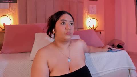 Leah online show from 11.13.25