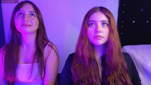 leah_moon11 online show from 12.18.25