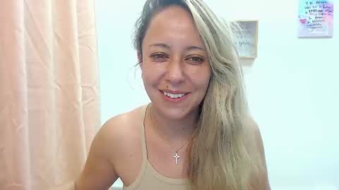 Snapshot of leah_susman chatting on 12.07.24 leah_susman online show from 12.07.24