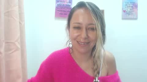 Snapshot of leah_susman chatting on 03.01.25 leah_susman online show from 03.01.25