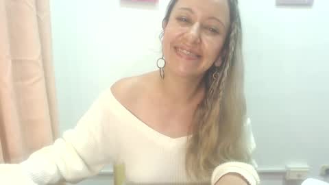 Snapshot of leah_susman chatting on 03.06.25 leah_susman online show from 03.06.25