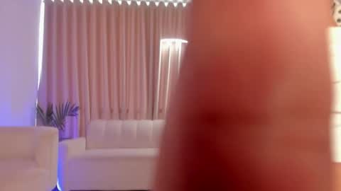 leahaltomm online show from 09.21.25