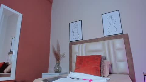 Leah Carter online show from 02.03.25