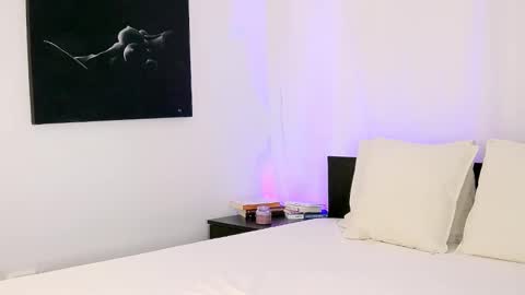 Leah online show from 10.07.25