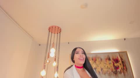 Snapshot of leahlombardi_ chatting on 09.28.25 leahlombardi_ online show from 09.28.25