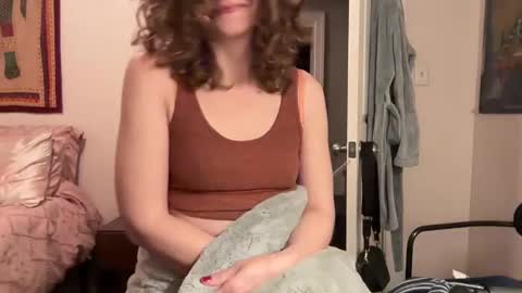 Leah Sparkles online show from 12.02.24