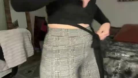 Leah Sparkles online show from 01.05.26