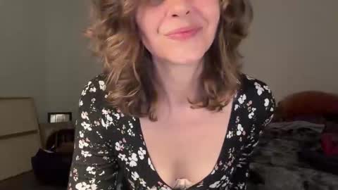 Leah Sparkles online show from 04.22.26