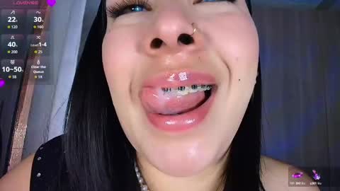 leah online show from 09.21.25