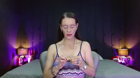 Leana online show from 12.10.24