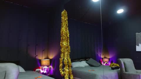 Leana online show from 12.10.24