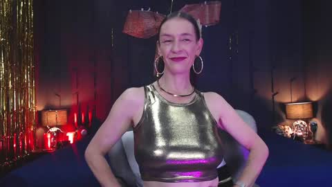 Leana online show from 12.19.24