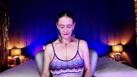 Leana online show from 12.30.24