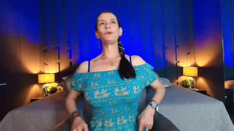 Leana online show from 09.12.25