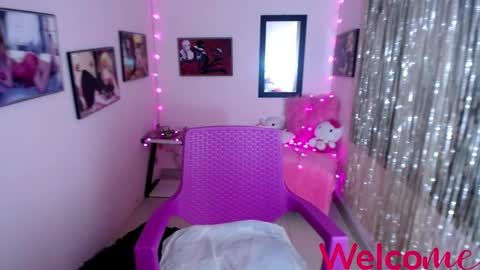 Leandra online show from 02.25.25