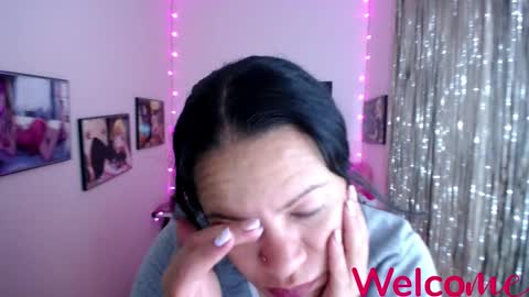 Leandra online show from 02.28.25