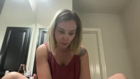 leanneluxecouple online show from 11.05.25