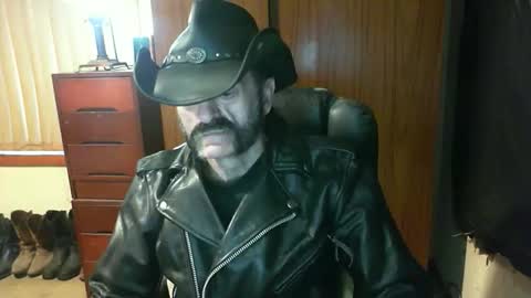 leathergreaser online show from 03.26.26