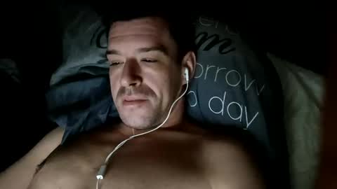 Snapshot of leatherjacketlove chatting on 02.22.25 leatherjacketlove online show from 02.22.25