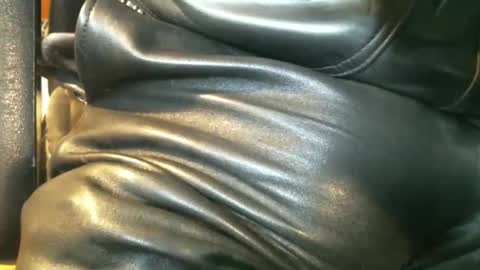 Leathermotocross online show from 02.10.26