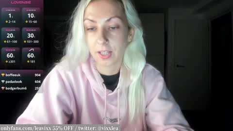 LeaVixx online show from 11.05.25