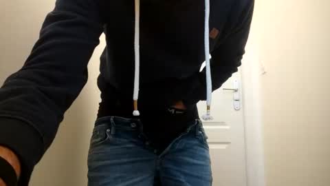 lebrun1985 online show from 11.19.25